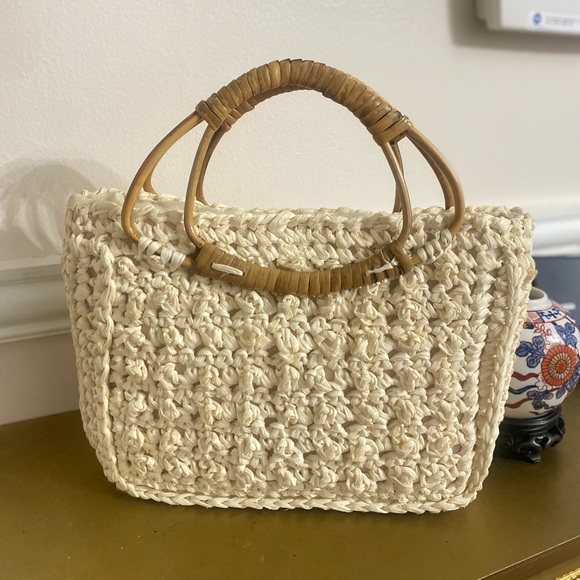 JOHN WANAMAKER Woven Natural Raffia Purse - Picture 6 of 6